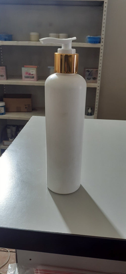 250ml HDPE Boston White Bottles With Gold Pump Pack of 50 units