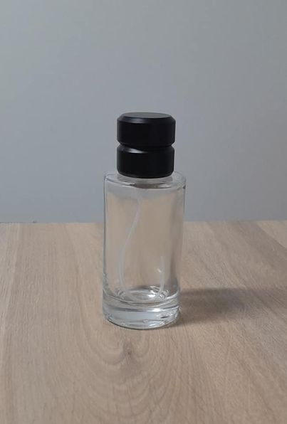 50ml Round Shoulder Perfume Bottle Crimp 15mm with Black Cap